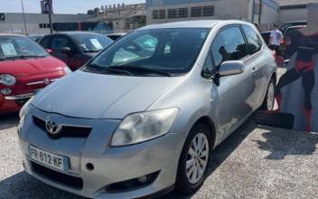 Toyota Auris La-Garde