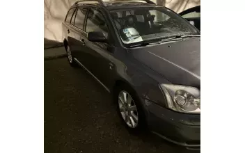 Toyota Avensis Voisins-le-Bretonneux
