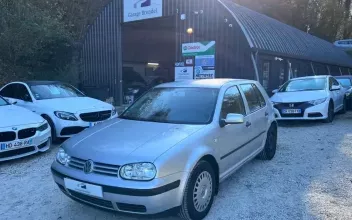 Volkswagen Golf Sathonay-Camp