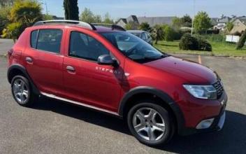 Dacia sandero Montjean-sur-Loire