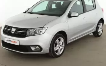 Dacia Sandero Issy-les-Moulineaux