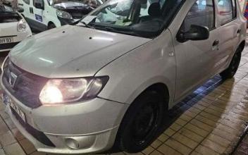 Dacia sandero Saint-Denis
