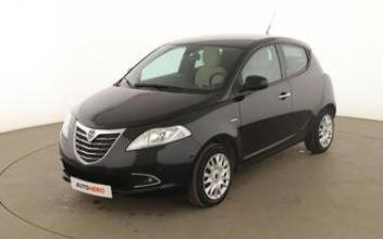 Lancia ypsilon Issy-les-Moulineaux