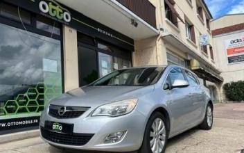 Opel astra Goussainville
