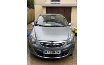 Opel corsa Livry-Gargan