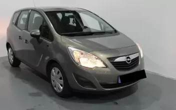 Opel Meriva Saint-André-de-Corcy