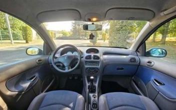 Peugeot 206 Plailly