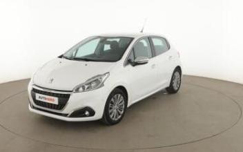 Peugeot 208 Issy-les-Moulineaux