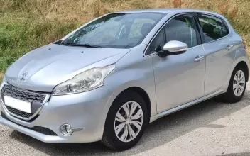 Peugeot 208 Etampes