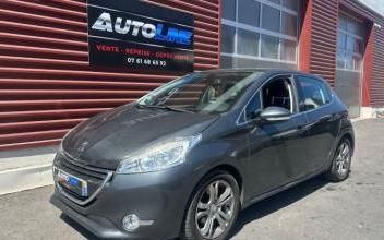 Peugeot 208 La-Penne-sur-Huveaune