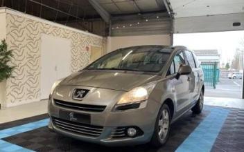 Peugeot 5008 Trégueux