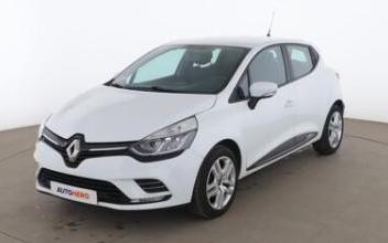 Renault clio Issy-les-Moulineaux