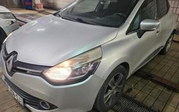 Renault clio Saint-Denis
