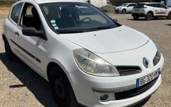 Renault clio iii Mornant
