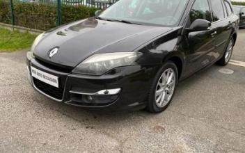 Renault laguna Les-Essarts-le-Roi
