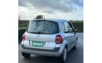 Renault modus Le-Cloître-Saint-Thégonnec