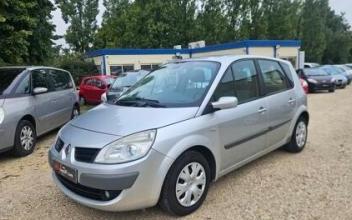 Renault scenic ii Saint-Valérien