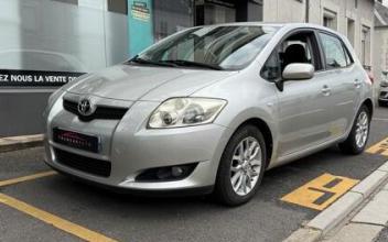 Toyota auris Bourges