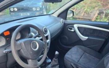 Dacia sandero Dampmart