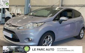 Ford fiesta Le-Loroux-Bottereau