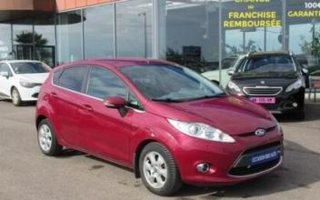 Ford fiesta Saint-Parres-aux-Tertres