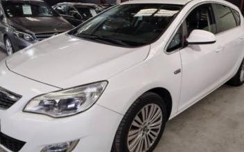 Opel Astra Sainte-Geneviève-des-Bois