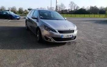 Peugeot 308 sw Saint-Georges-de-Rouelley