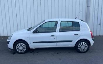 RENAULT Clio II Gien