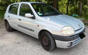 Renault clio ii Saint-Jean-du-Falga