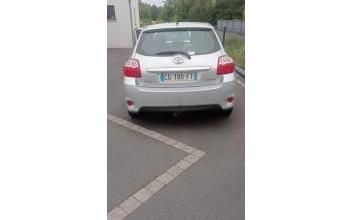 Toyota auris Saint-André-sur-Orne