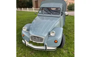 Citroen 2CV Yzernay