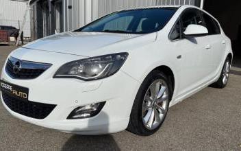Opel Astra Moirans