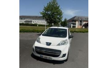 Peugeot 107 La-Chapelle-sur-Erdre