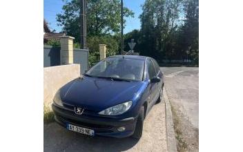 Peugeot 206 Décines-Charpieu