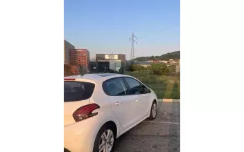 Peugeot 208 La-Talaudière