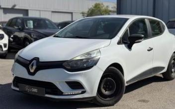 Renault clio Saint-Cannat