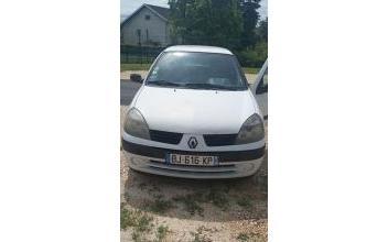 Renault clio ii Les-Abrets
