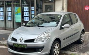 Renault clio iii Versailles