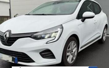 Renault clio v Saint-Herblain