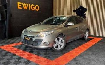 Renault megane Couëron