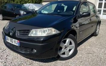 Renault megane ii Bassens