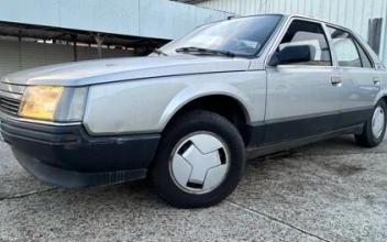 Renault r25 Conflans-Sainte-Honorine