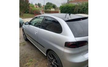 Seat ibiza Roumazières-Loubert