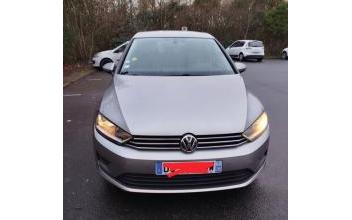 Volkswagen golf Notre-Dame-d'Oé