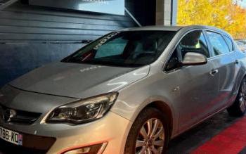 Opel Astra Marignane