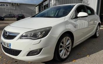 Opel astra Voreppe