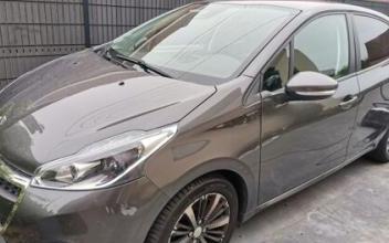 Peugeot 208 Nieppe
