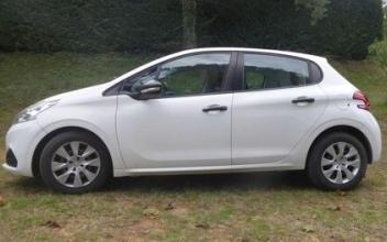 Peugeot 208 Châteauneuf-de-Galaure