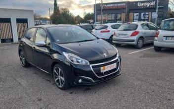 Peugeot 208 Salon-de-Provence
