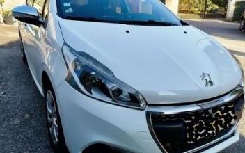 Peugeot 208 Hyères